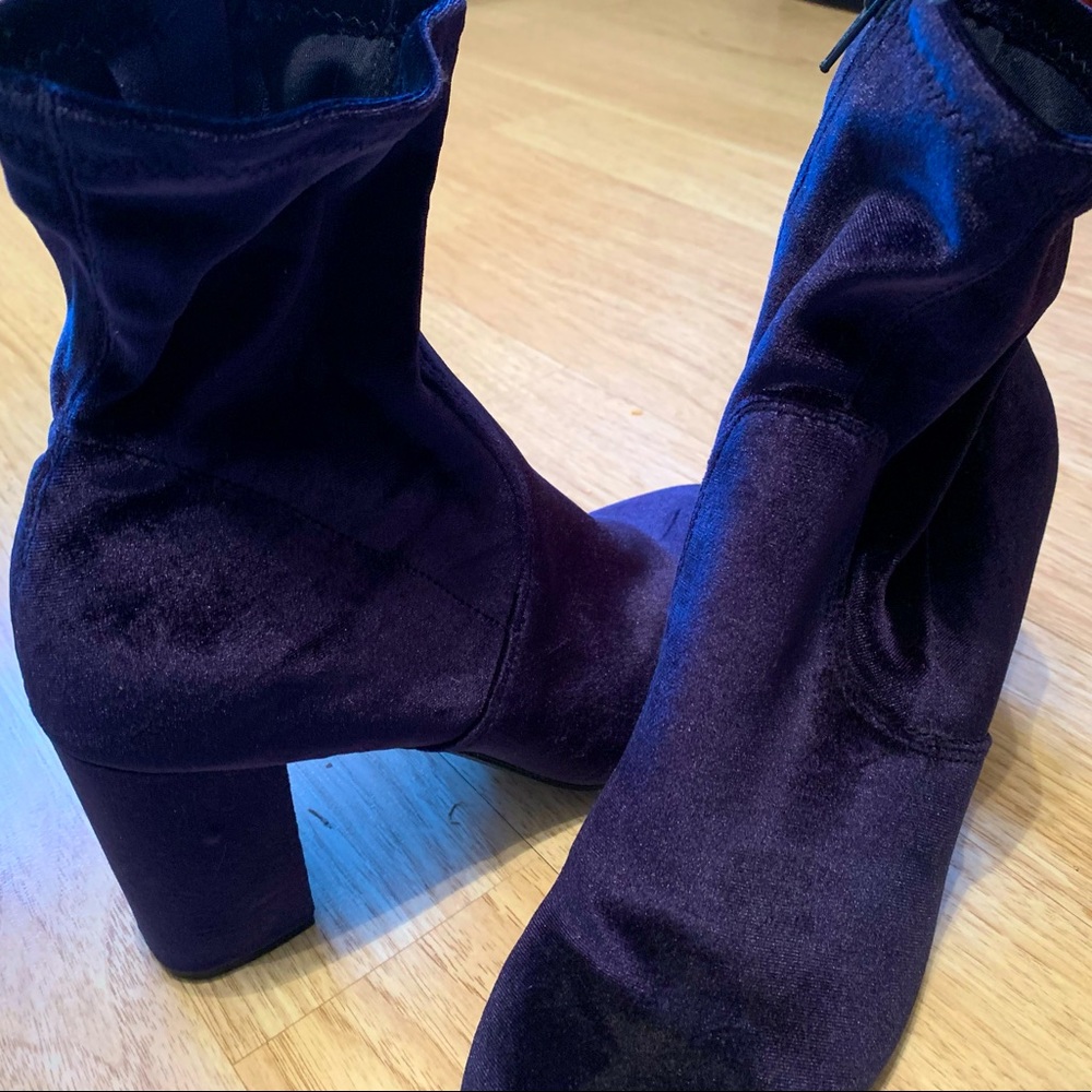 Candie’s Navy Blue Velvet Boots size 10
